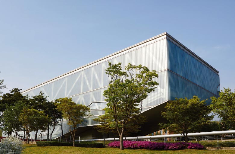 韩国首尔大学